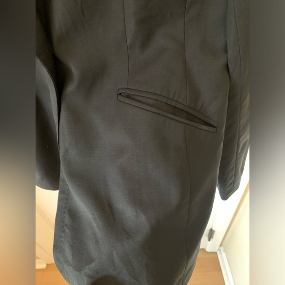 Relaxed navy 90s blazer from Talbots - Picture 3 of 4